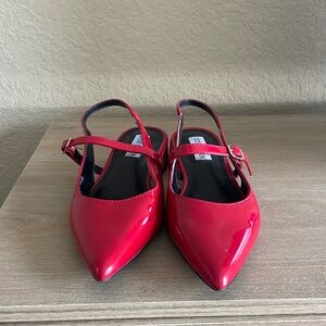 Steve Madden Red Pointed sandals